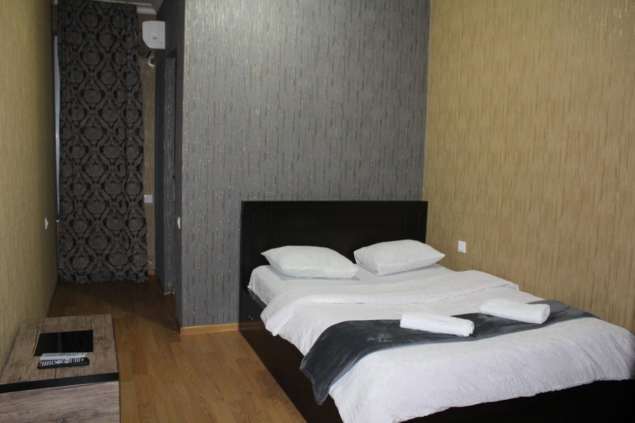 Отель Hotel Elegant Тбилиси-20