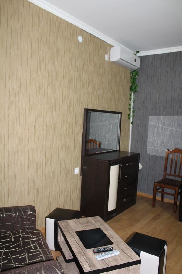 Отель Hotel Elegant Тбилиси