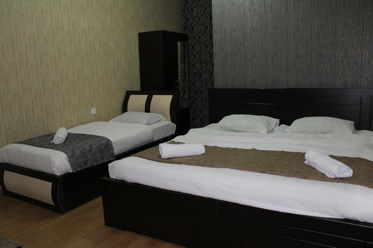 Отель Hotel Elegant Тбилиси