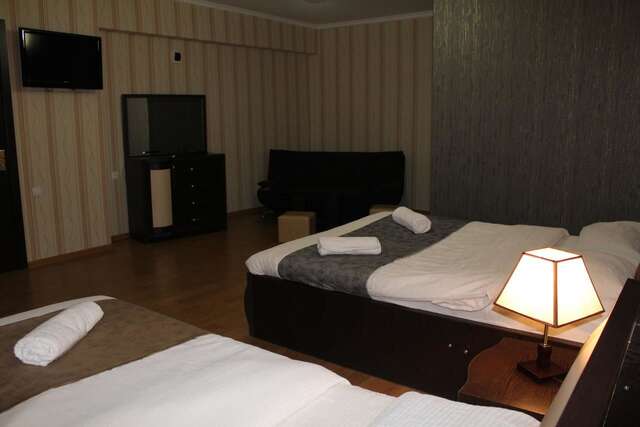 Отель Hotel Elegant Тбилиси-13